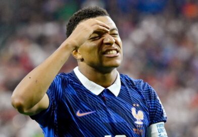France vs England: Two sides collide in a game no one wanted to play in
